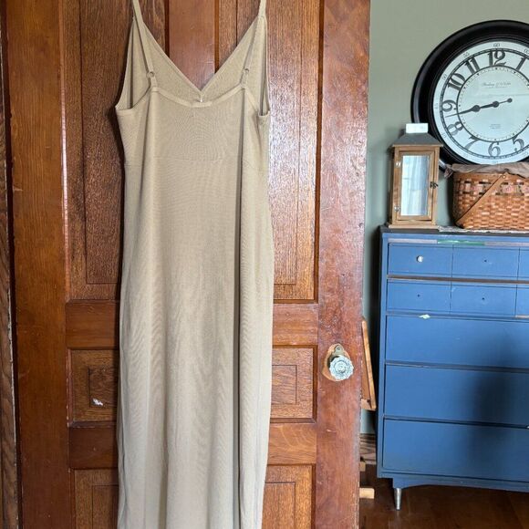 The Drop Tan Yellow Cutout Maxi Dress with Slit XXL Elegant Summer Wedding Guest - Picture 2 of 5